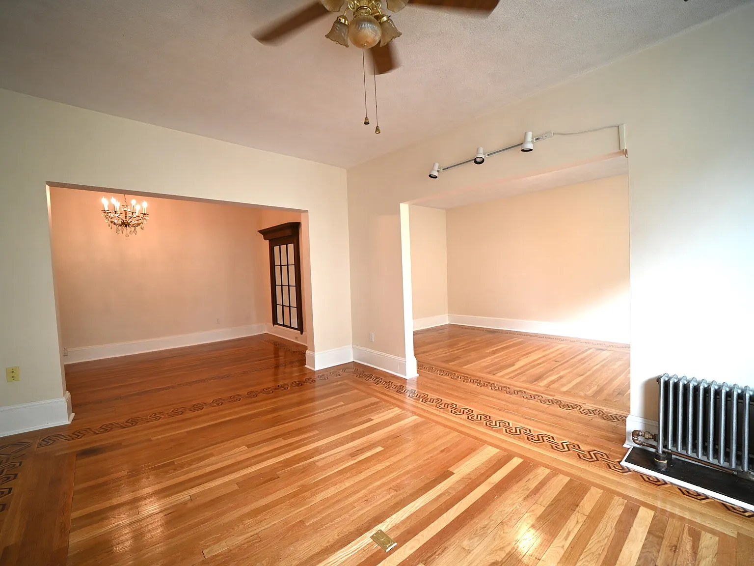 3 bed, 1.5 bath, 2000 sqft, $5,500 — Photo 3