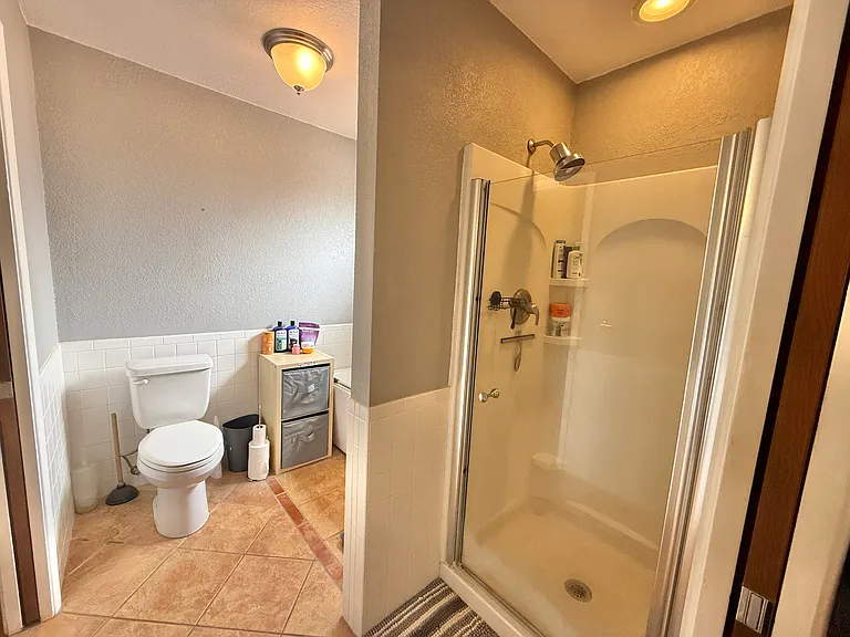 1120 S Hereford Ave — Photo 28