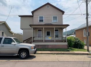 304 3rd St, Stratton, OH 43961