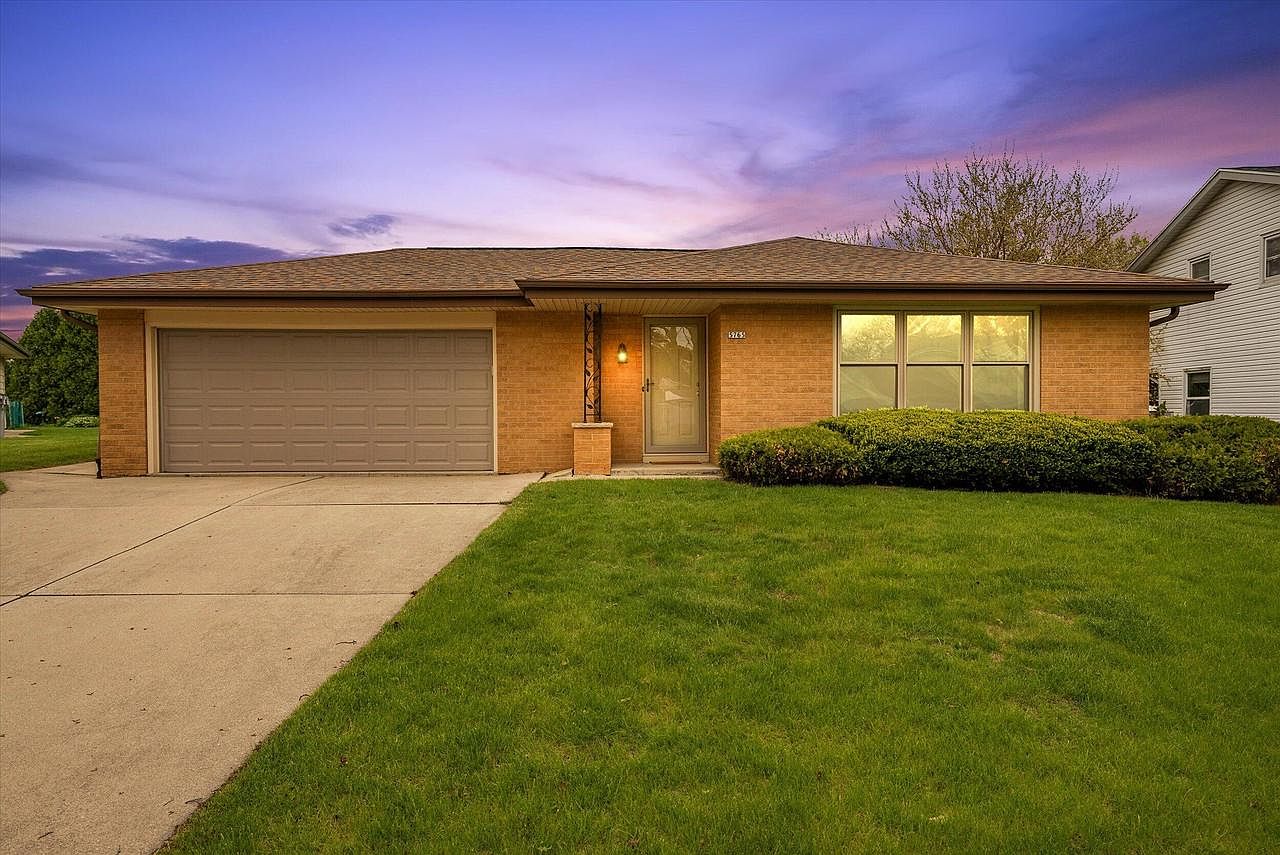 5765 South 24th STREET, Milwaukee, WI 53221 | Zillow