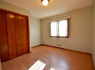 11259 Crooked Lake Blvd NW, Coon Rapids, MN 55433