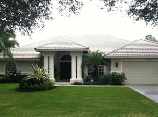6742 Mill Run Cir, Naples, FL 34109