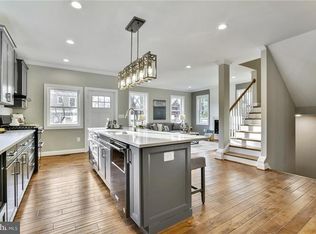 2004 N Emerson St, Arlington, VA