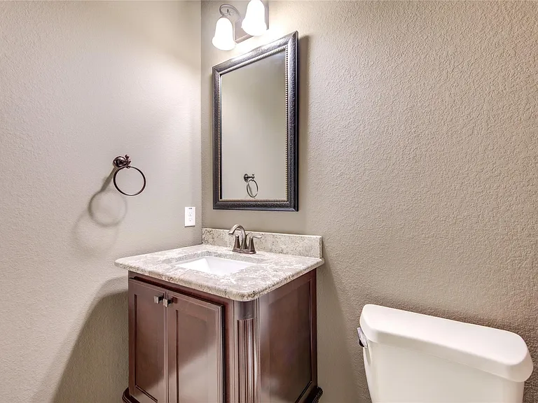 4711 Derbywood Glen Ln — Photo 12