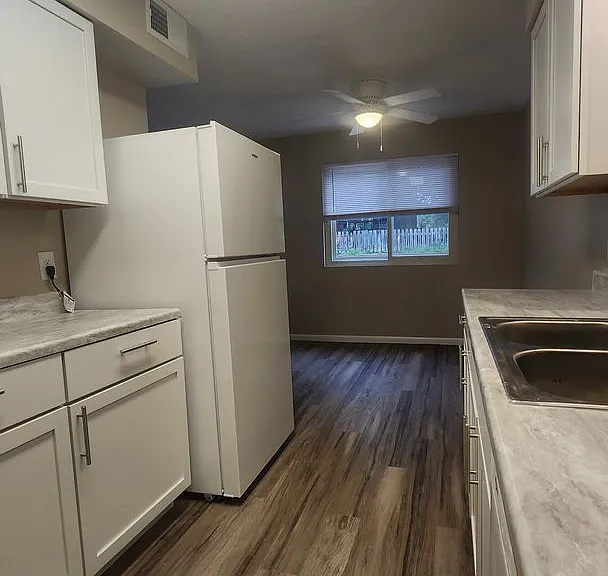 Davenport Street Apartments — Photo 5