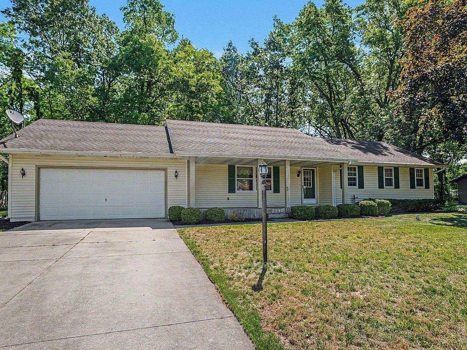 1st image of 55864 Jefferson Knolls Dr