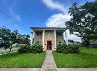 4979 Baccich St, New Orleans, LA 70122