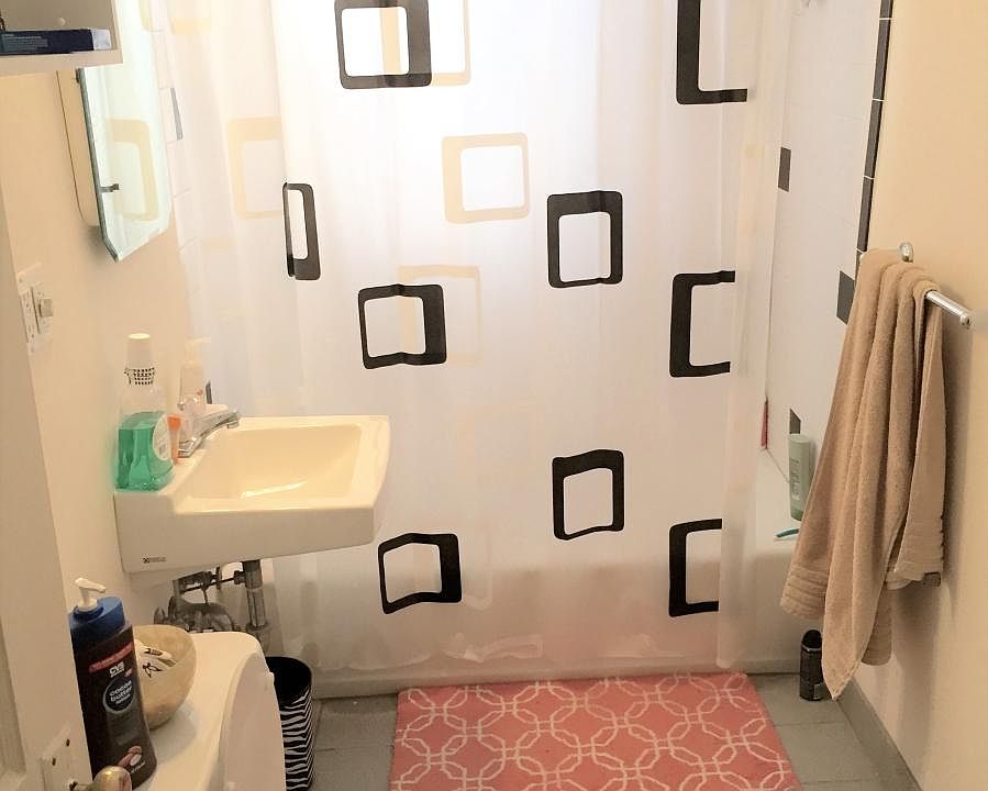 2nd image of 192 School St APT 3