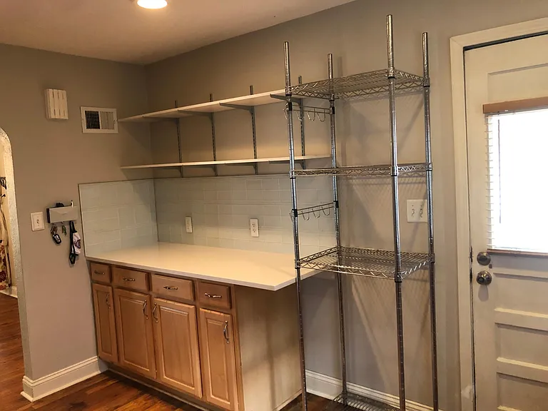 4725 Catalina St — Photo 10
