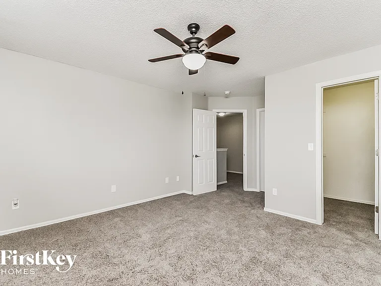942 Square Dance Ln — Photo 6