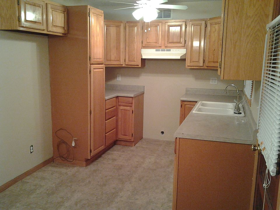 2nd image of 3367 S Vine St