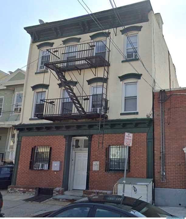 53 Union St, Newark, NJ 07105, USA - 5 unit Rentals