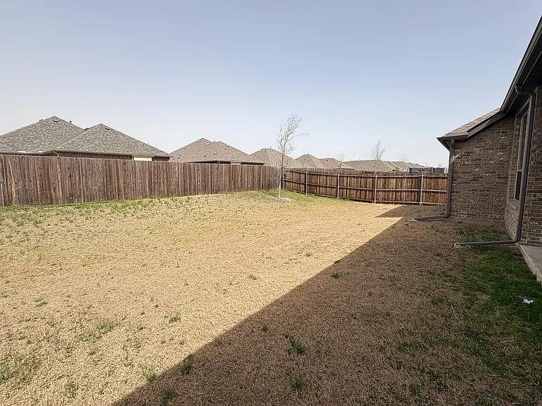 2817 Bobcat Dr — Photo 19