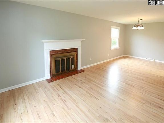 5th image of 3707 Archwood Dr