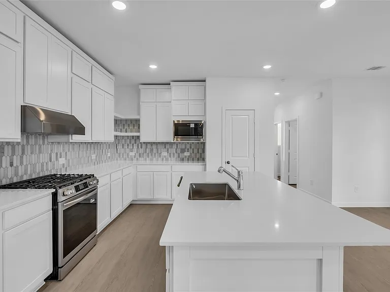 11688 Lazy Oak Creek Dr — Photo 19
