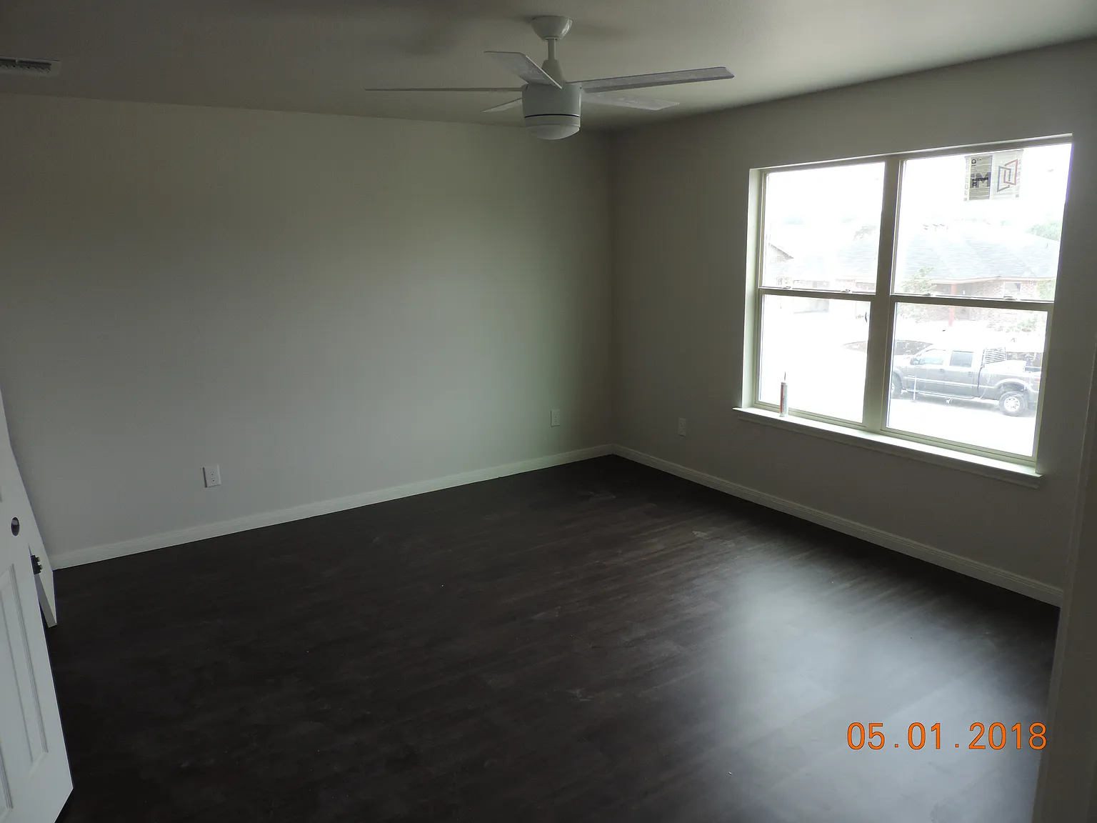 2 bed, 1000 sqft, $1,650 — Photo 2