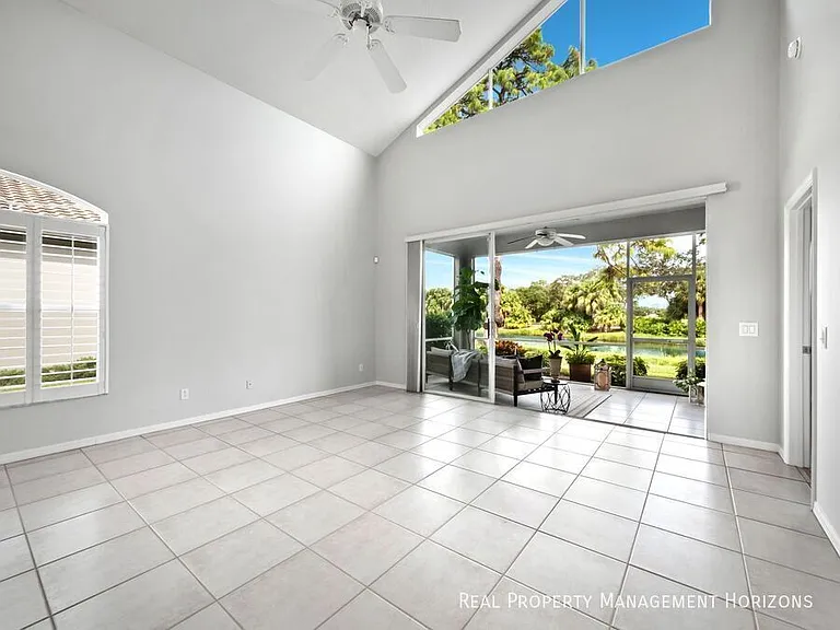 8737 Pebble Creek Ln — Photo 9