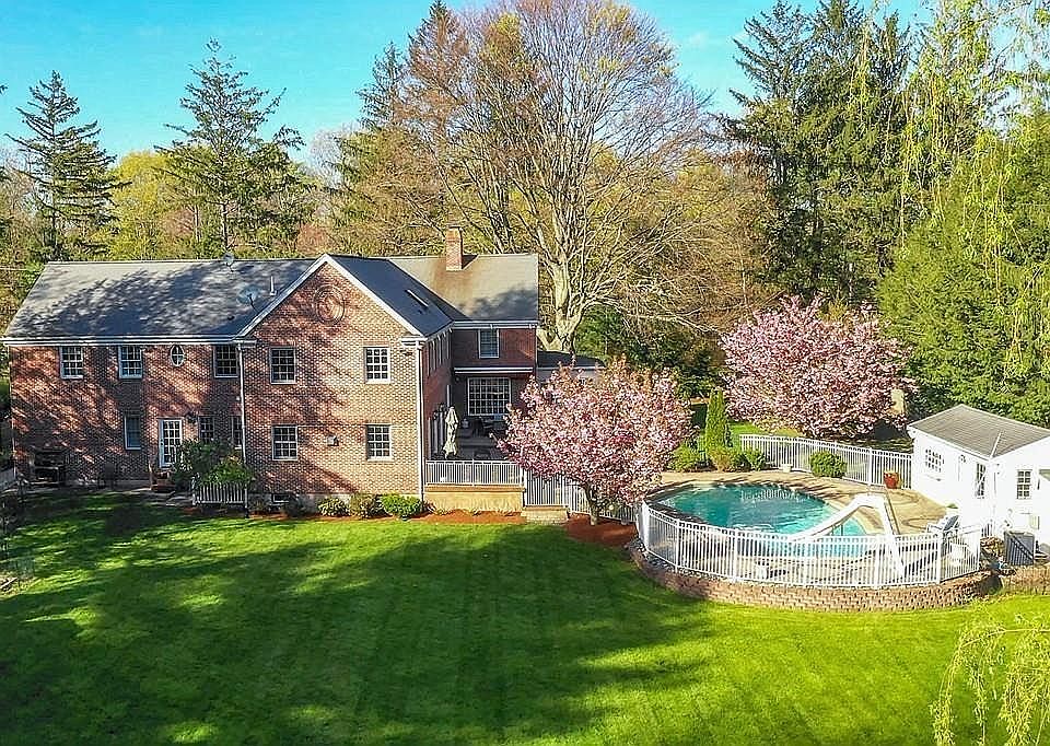 423 Dedham Ave, Needham, MA 02492 Zillow