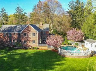 423 Dedham Ave, Needham, MA 02492