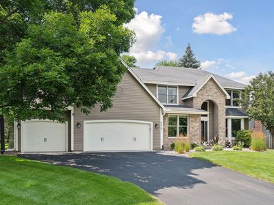 8838 Victoria Dr, Eden Prairie, MN, 55347