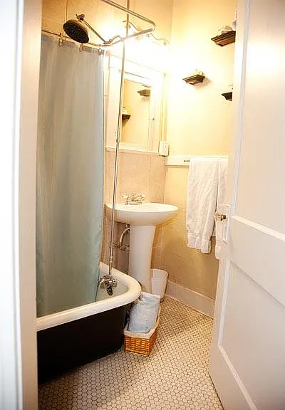 521 E 14th Ave — Photo 3