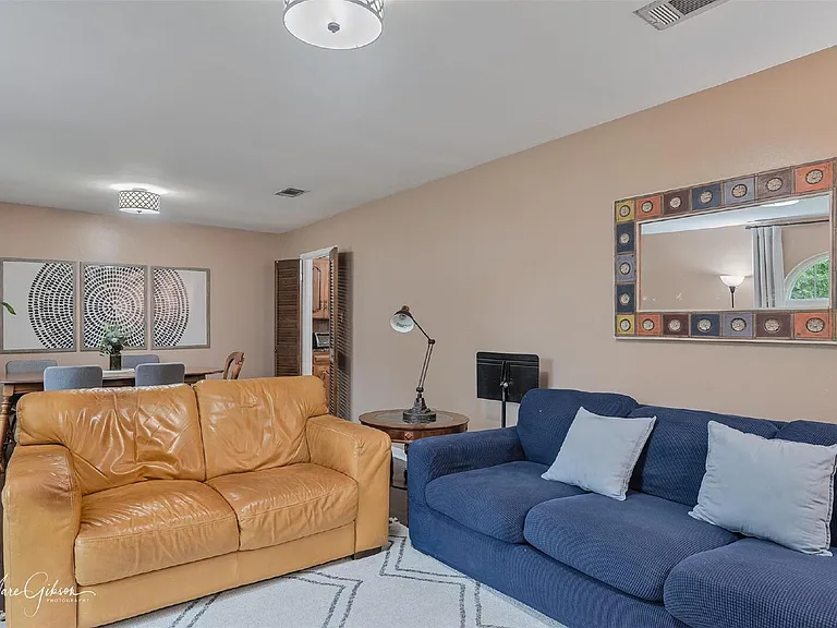 7440 Camelback Dr — Photo 13