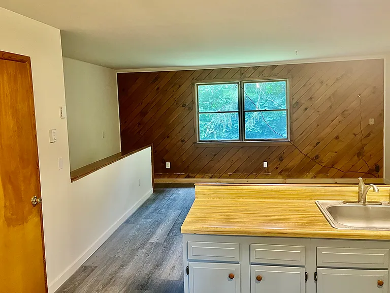 30 Blue Echo Rd #E — Photo 2