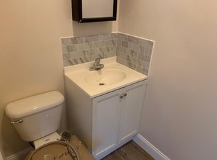 207 Palmer St #3, Fall River, MA 02724