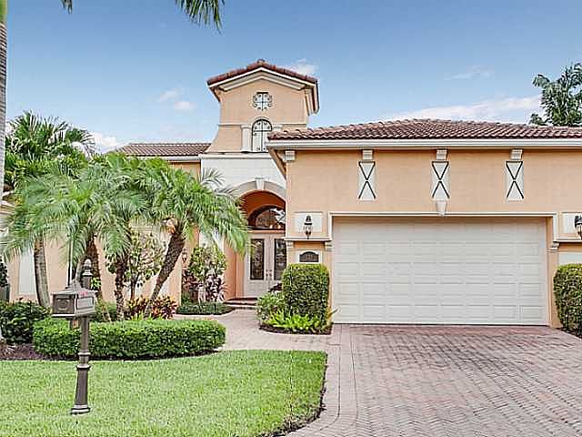 1st image of 120 Viera Dr