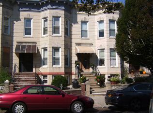 6143 Linden St, Flushing, NY 11385