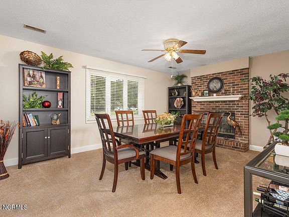 2nd image of 104 Laurel Court