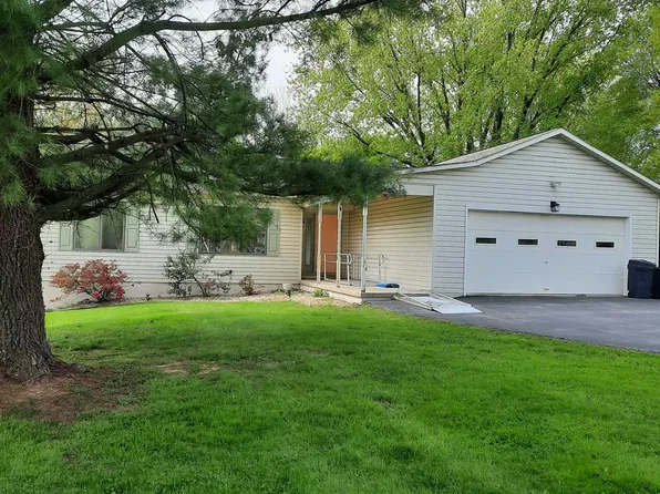 598 5th Ave, Parkesburg, PA 19365