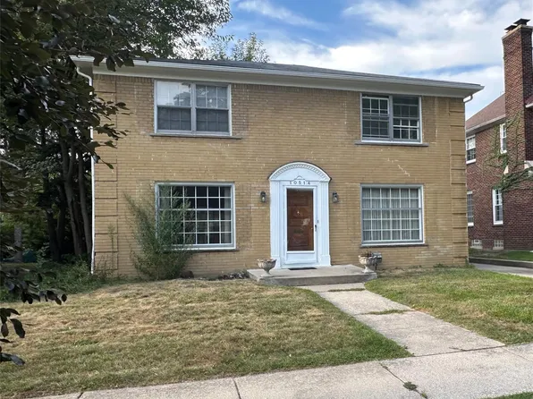 10514 Elgin Ave, Huntington Woods, MI 48070