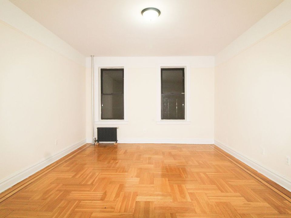 2nd image of 3420 30th St APT 2K