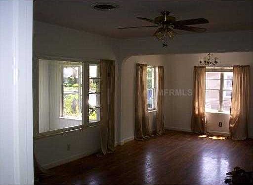 4th image of 488 E Lakeview Ave