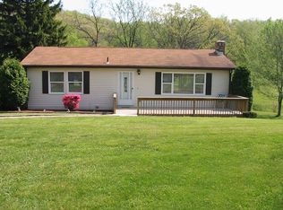 156 Hemphill Rd, Tarentum, PA 15084