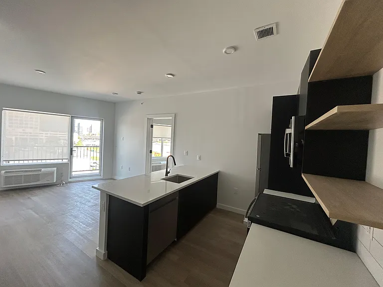 6 Madison St #VAR1 — Photo 29