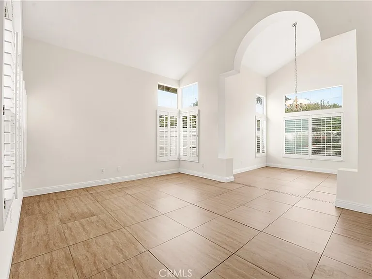 1621 San Almada Rd — Photo 5