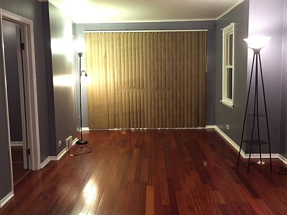 3rd image of 115 N 22nd Ave