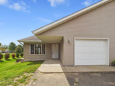 258 1st St SE, Avon, MN, 56310