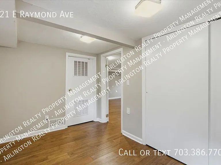 121 E Raymond Ave — Photo 32