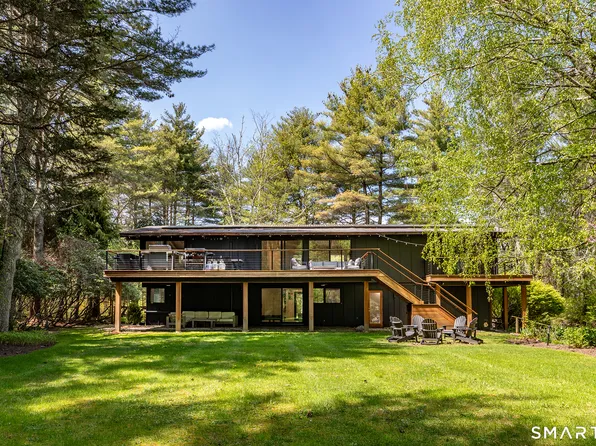 94 Washinee Heights Road, Salisbury, CT 06068