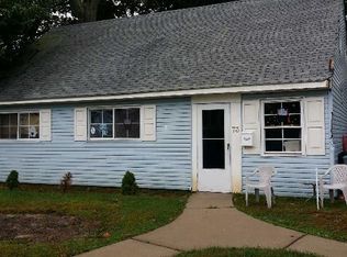 73 N Emerson Ave, Copiague, NY 11726