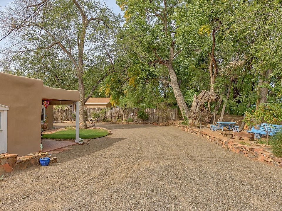 10023 Edith Blvd NE-2