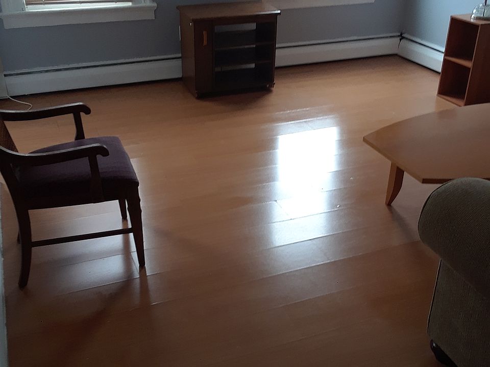 2nd flr living rm
