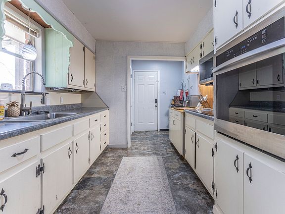 5th image of 314 S Rita St