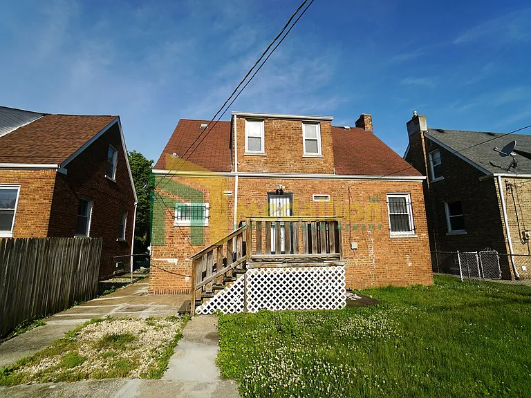 10123 S Crandon Ave — Photo 21