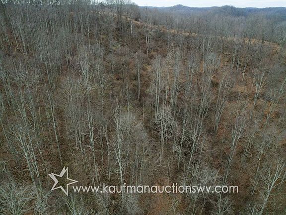 4th image of 1414 Fallen Timber Rd