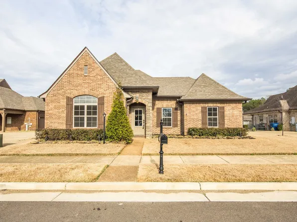 5260 Spruce View Ln, Lakeland, TN 38002