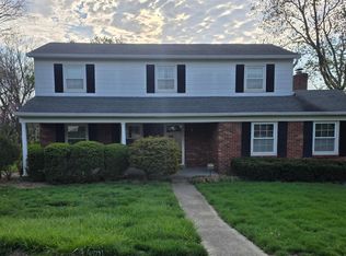 5406 Oakbrook Dr, Fairfield, OH